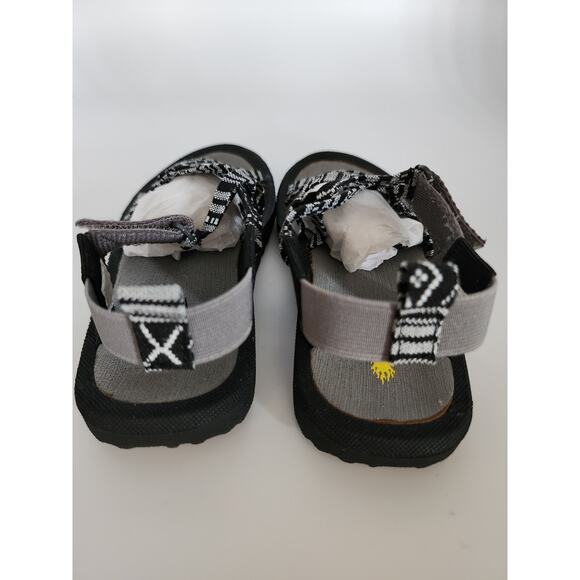 Volatile Kids Size 12 Black Kiwis Strappy Adjustable Sandals Outdoor - Picture 5 of 10